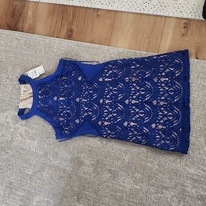 Size S blue lace dress